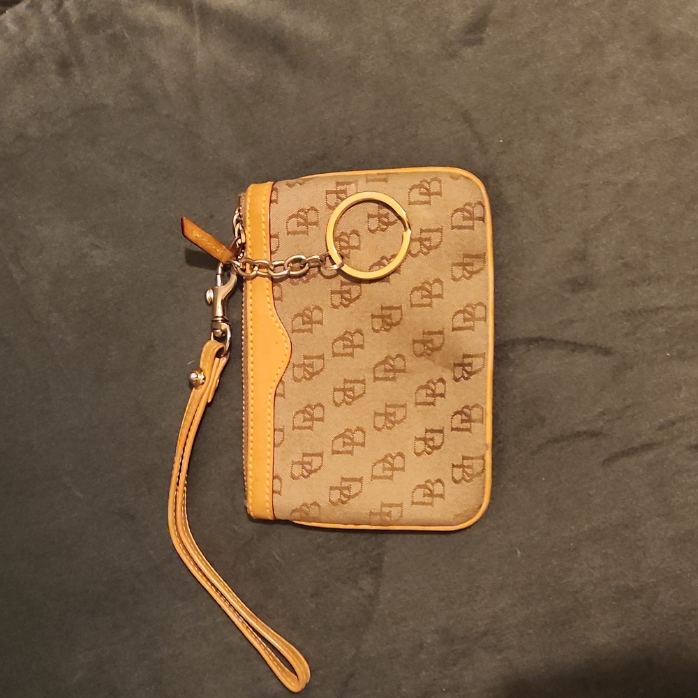 Dooney & Bourke Vintage Coin Purse 👛